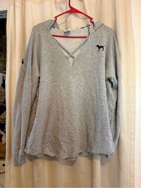 PINK Victoria's Secret Light Gray V‑Neck Hooded Pullover Oversized